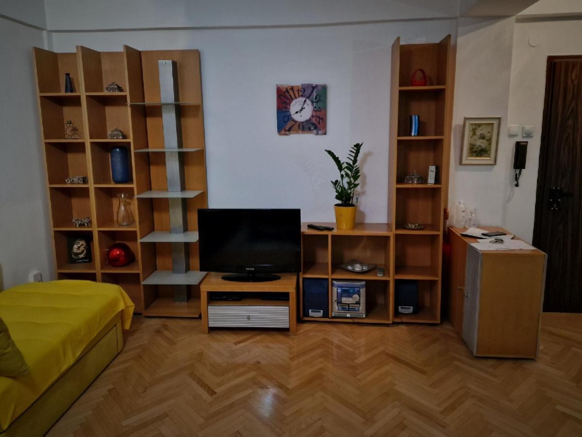 Spectacular Apartment In Skopje, City Mall Area Esterno foto