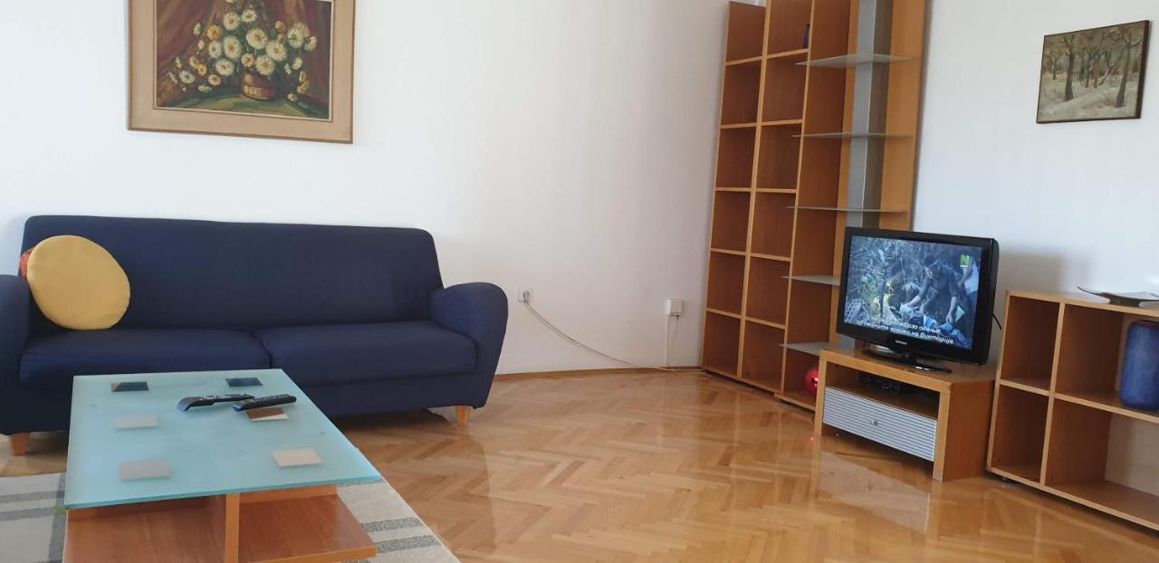 Spectacular Apartment In Skopje, City Mall Area Esterno foto