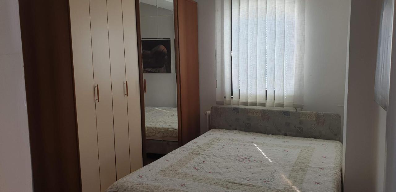 Spectacular Apartment In Skopje, City Mall Area Esterno foto